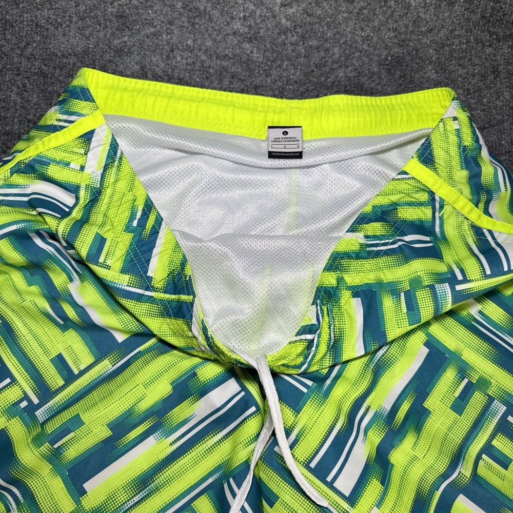 Nike Board Shorts Green Geometric Swim Trunks Men L Mesh Lined Surf Better World - Picture 5 of 12